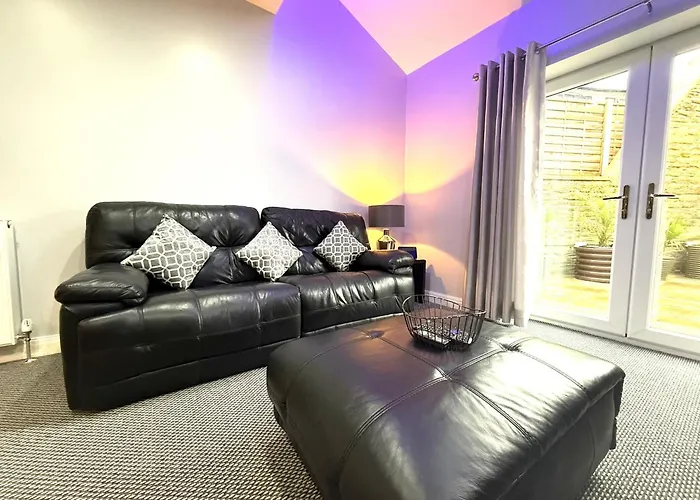 Maggie's Apartment *